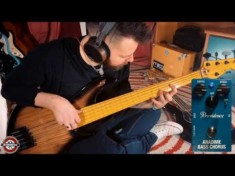 Senti come suona il: Providence Anadime Bass Chorus