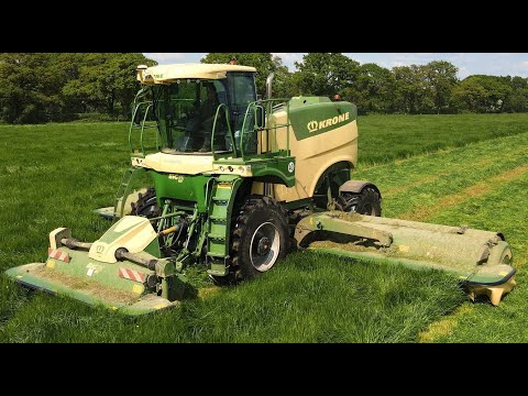 Silage 2023. Krone Big M 450 Mowing In Dorset