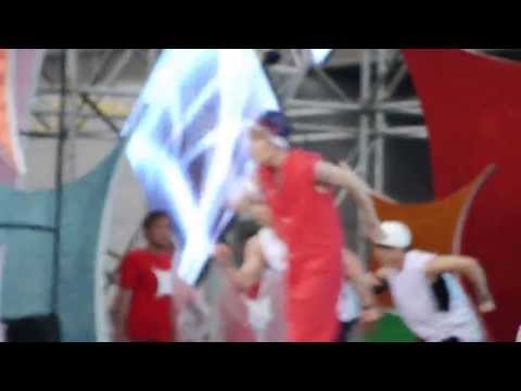 [FANCAM] 20130701 HK Dome Festival "Trap" by Henry Feat. Taemin (SHINee) Partial