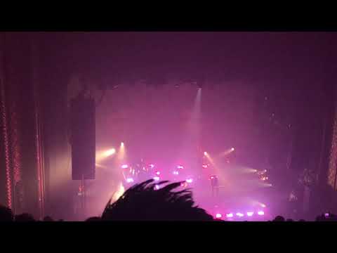 Nine Inch Nails - "I'm Affraid of Americans" - Live - Boston - 10.19.2018