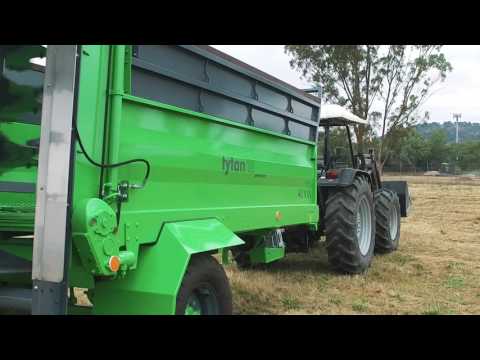 Unia - Tytan 10 Multipurpose Spreader