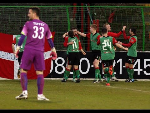 Glentoran vs Linfield - 7th April 2015