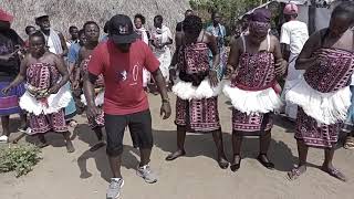 Download lagu Mr.Bado(Soko Ra Amidzichenda)Video mp3 Download lagu Mr.Bado(Soko Ra Amidzichenda)Video mp3