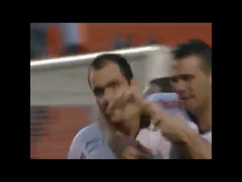 Golaço de Danilo contra o São Paulo