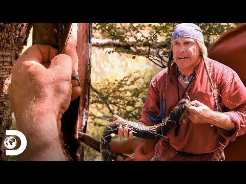 They navigate a maze of canyons with limited equipment | Challenge x 2 | Discovery Latin America