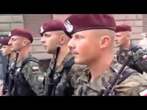 When Polish soldiers march 👍