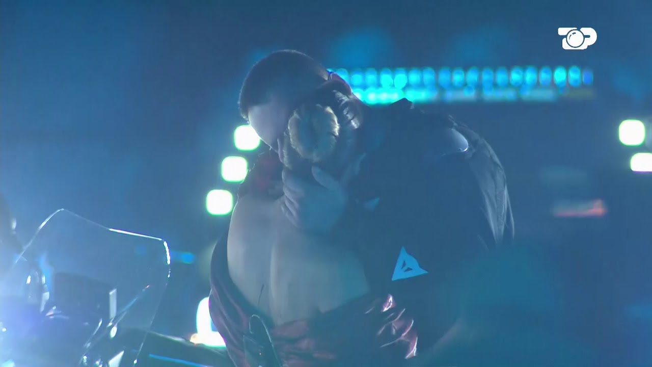 Keijsi surprizon Inën, mes dhjetëra motorësh e me një buqetë të madhe me trëndafila, ish-banori: Lulet i ka nga mami dhe vëllai i saj