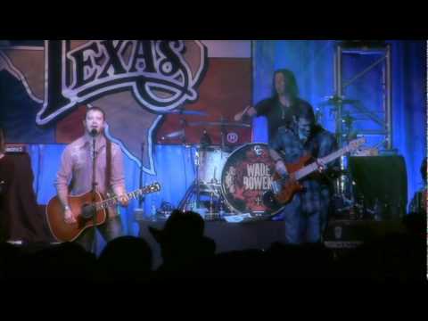 Ghost In This Town - Wade Bowen