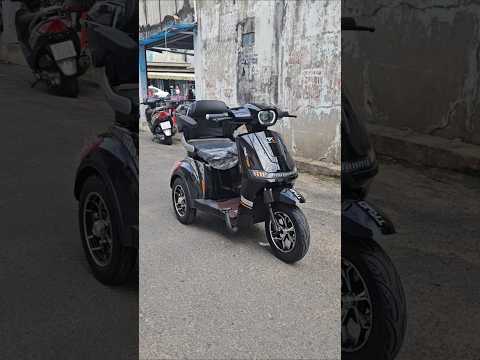 Xe 3 bánh điện người lớn tuổi TKYO S9 Đen