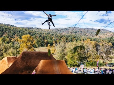 The Ultimate BMX Dirt Jump Contest - Red Bull Dreamline 2014