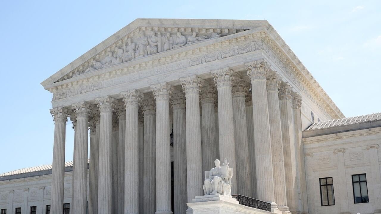 Supreme Court strikes down Trump's order seeking to end birthright citizenship