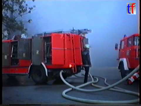 Stuttgart FD / Feuerwehr Stuttgart: warehouse blaze / 3. Alarm Großbrand Lagerhalle 29.06.1991. #3