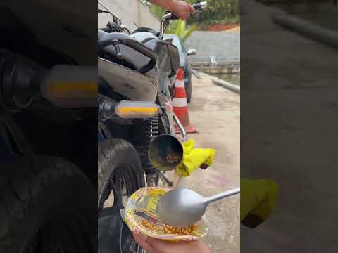 Pipoca na moto