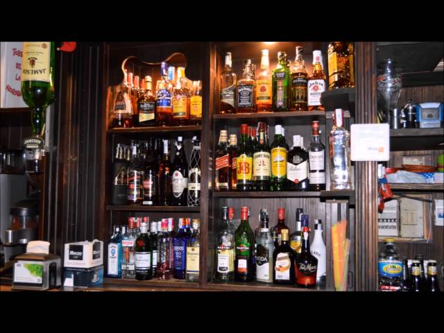 Vídeo relacionado con 10 Pcs Posavasos Silicona, 10cm Coasters, Posavasos de Silicona Antideslizantes para Mesa, Cerveza, Copas y Botellas de Vino, decoración para Bar casa(Negro)