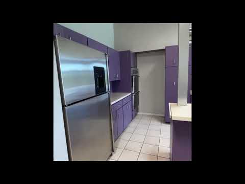 POOL house! BIG rooms! 8 Bedrooms property video