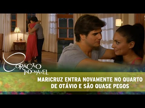Coração Indomável - Maricruz entra no quarto de Otávio novamente e quase são pegos