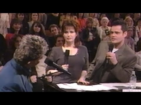 Donny & Marie Osmond Sing With Barry Manilow