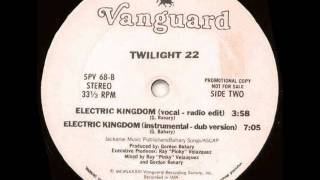 TWILIGHT 22 - ELECTRIC KINGDOM (dub)  (1983)