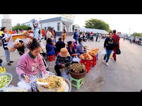 Countryside Roadside Food for Garment Factory Workers, Kandal Province, Cambodia Market Street Food