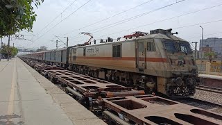 ⚡Dangerous 130 Kmph Crossing 😱 Tejas Rajdhani | Sampoorna Kranti | WAP 5 Electric | Indian railways