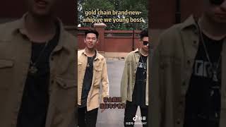 Download lagu 【抖音】YoungBoss - lambert凌 ft. 十七草 mp3