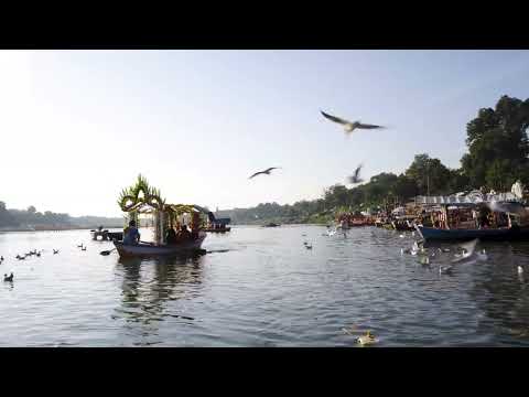 Gwarighat Boat Ride Jabalpur: A Tranquil Journey on the Narmada River