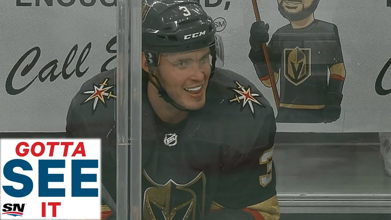 Vidéo: Brayden McNabb DÉTRUIT le GENOU d'Andreas Johnsson...et il RIT...