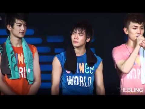 [Must Watch] 110101 Jonghyun ♥ Crying ㅠㅠ @ SHINee The 1st Concert In SEOUL