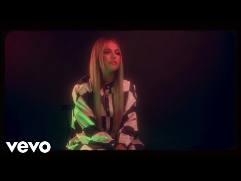 Lillian Hepler - House Of Lies (Lyric Video)