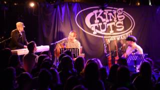 Merrymouth@KingTuts Salt Breeze