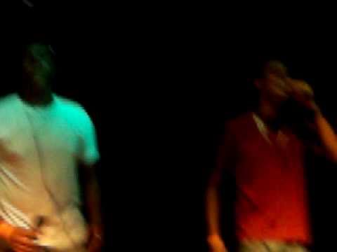 Sinais/Reinventar-Grupo VôProSamba