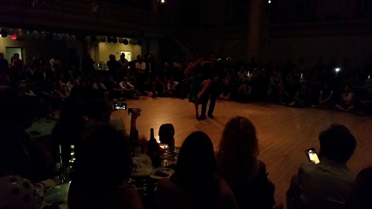 Argentine tango: Julio Balmaceda & Virginia Vasconi - Ensueños