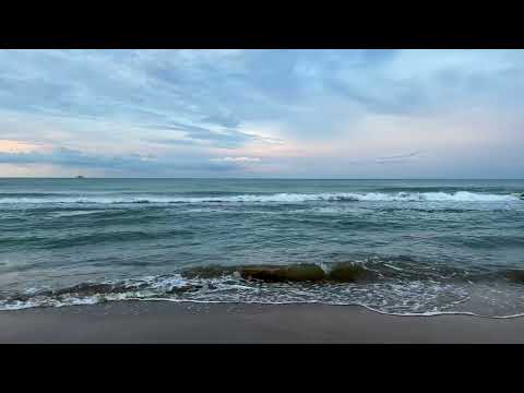 Sea waves.  A sound that erases thoughts