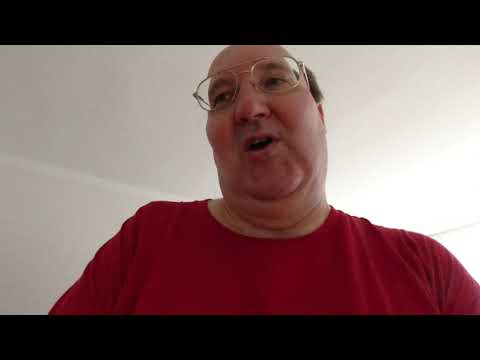 MongoTV_3117 - English Vlog_0042 - Eating Spanish Pork Chips and Drink Cola