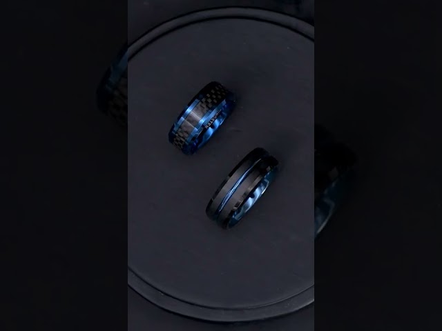 Vídeo relacionado con GAUEIOUR Anillos de tungsteno negro con logotipo triangular de Zelda, juego clásico, de acero inoxidable, a la moda, mate, anillo de boda para mujeres y hombres, accesorio de joyería para entusiastas