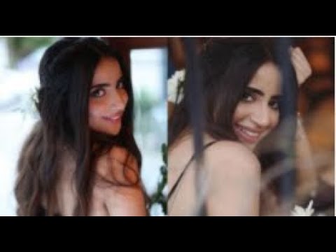 Flower girl Saboor Aly Faces Immense Crticism On Her Latest Instagram Post