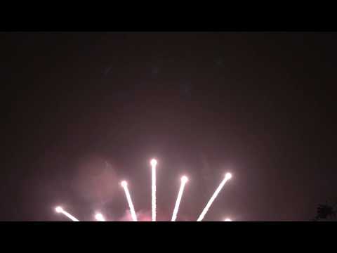 SR004 SILVER TAIL RED GLITTERING MINE (13*1.2")