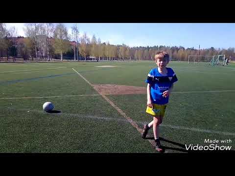 Pallo tuli päähän. Futis haasteita ft Ohto parkilla