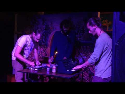 Wawesome & Dreamstalker Jam Session in Bali Bogemia