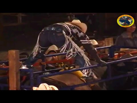 ¡¡LA MONTA DEL SIGLO!! Emma de Jalisco vs El Huracán