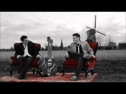 Chiel en Guus - Iendracht Maakt Macht!