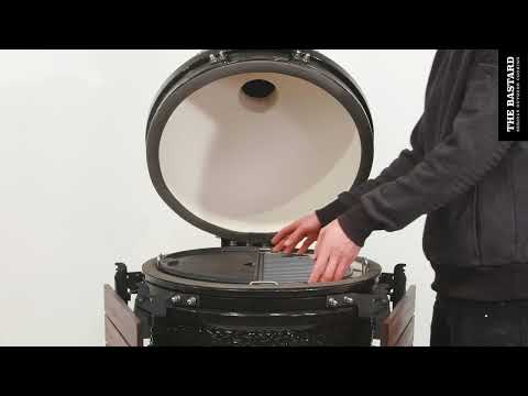 Cast Iron  vs  Stainless Steel Grills The Bastard [German]