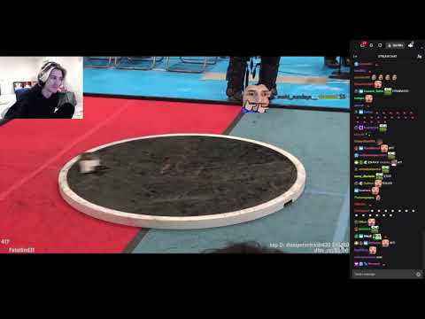 xQc reacts to Random Funny Videos (with chat)