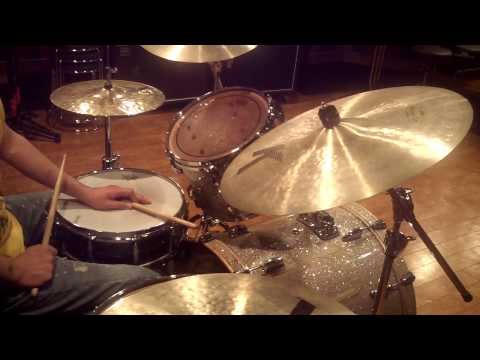 Double Stroke Groove ( Marcus Baylor Style ) - Drum Lesson #14