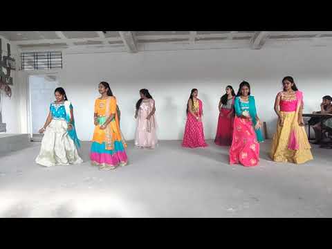 NAANU KANNADIGA  KAVALIGA DANCE BY GOWTHAMI GROUP