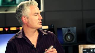 Video thumbnail for Royer R121 Ribbon Microphone Review by Guitar Center