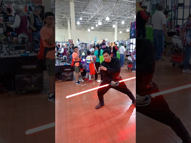 Vídeo relacionado con Juego de 6 sables de luz inflables, espadas azules, rojas y verdes para fiestas temáticas de Star Wars, relleno de calcetines de Halloween y Navidad y recuerdos de cosplay