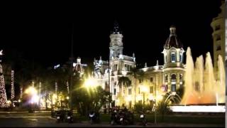 Here Comes Santa Claus   Bing Crosby and The Andrews Sisters