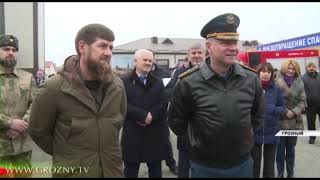 Евгений Зиничев передал МЧС РФ по ЧР новую пожарно-спасательную технику 