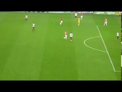 Internacional 2 x 0 Oeste